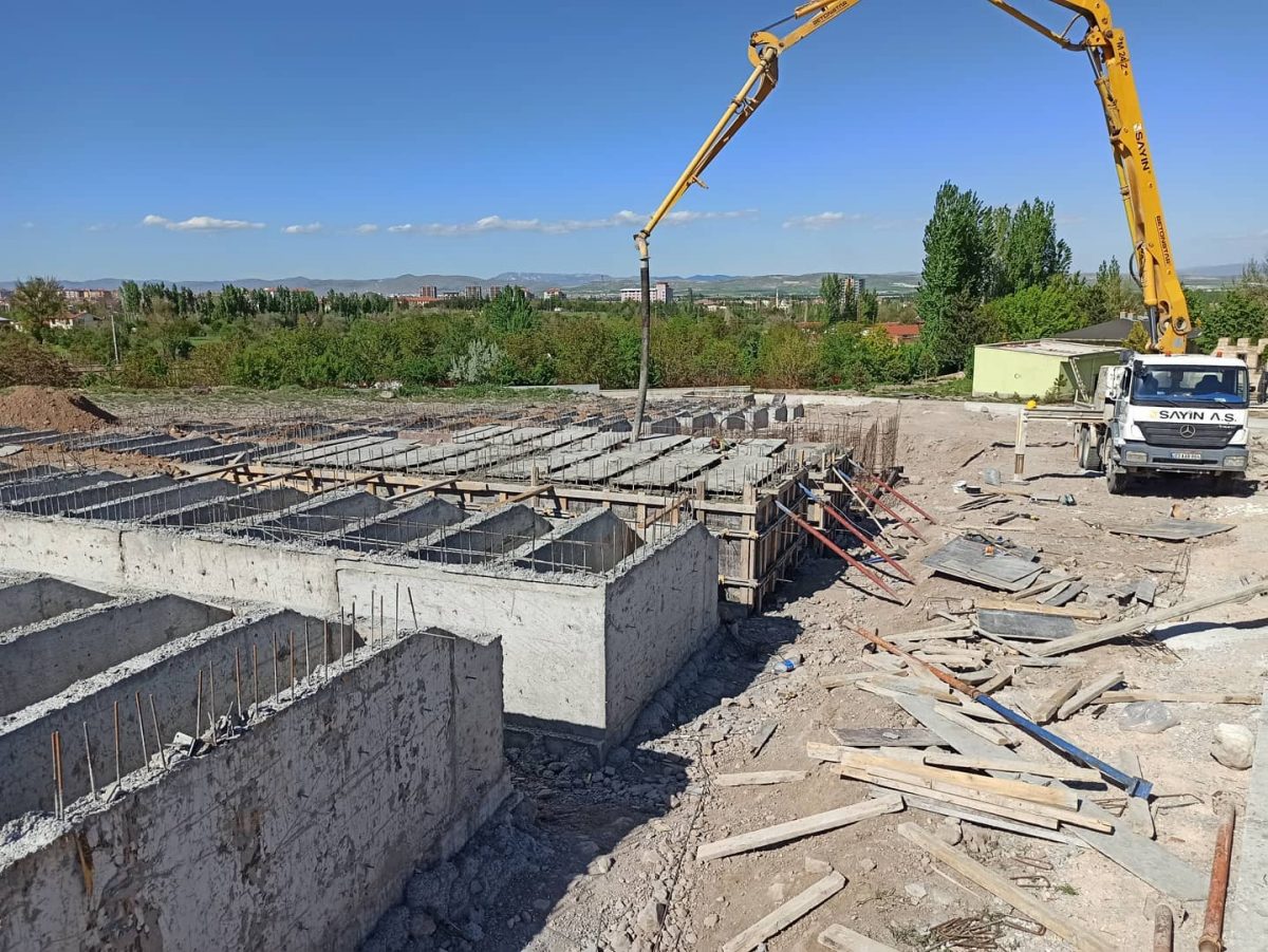 Tufanbeyli İnşaat Betoncusu